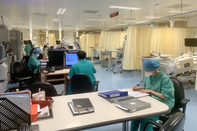 山頂醫院深切治療部：重症病人回落 仍處高水平