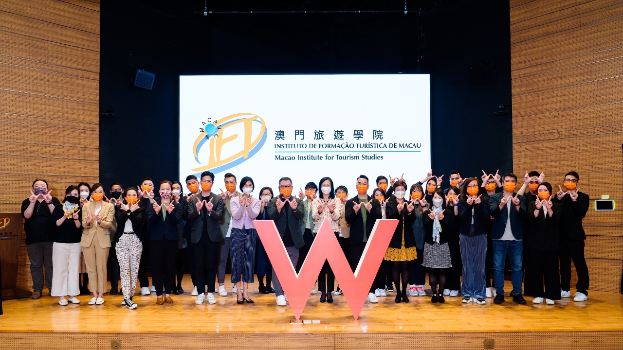 酒店總經理及管理層與澳門旅遊學院學生分享企業文化及經驗