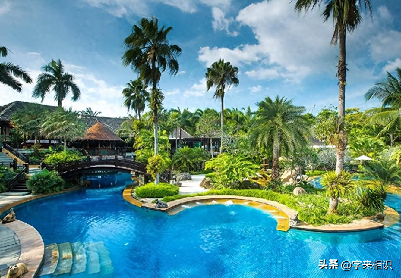 裸体度假村：自由与纯真的回归