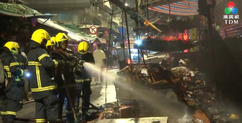 群隊街地鋪門口火警疑涉電線短路