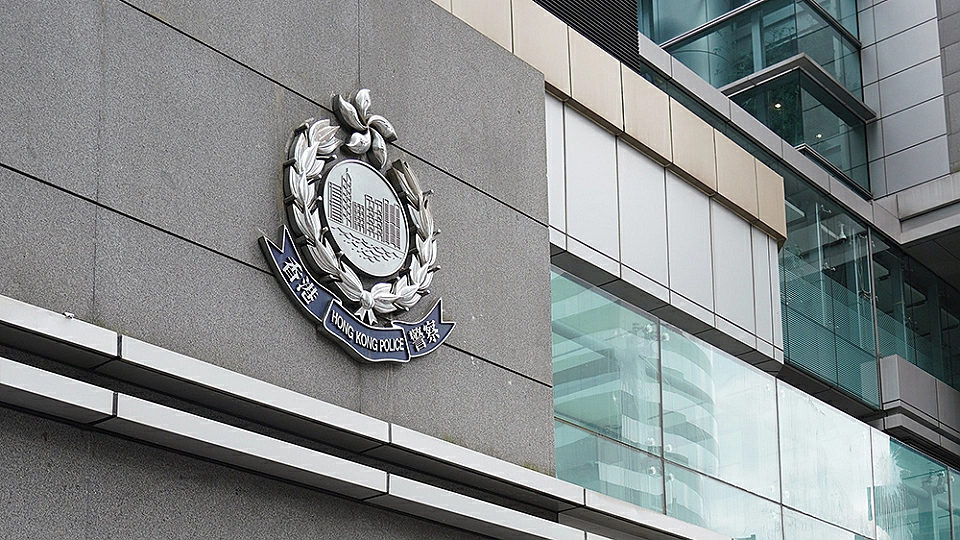 警方國安處拘「一拳書館」4男女 涉出售煽動刊物