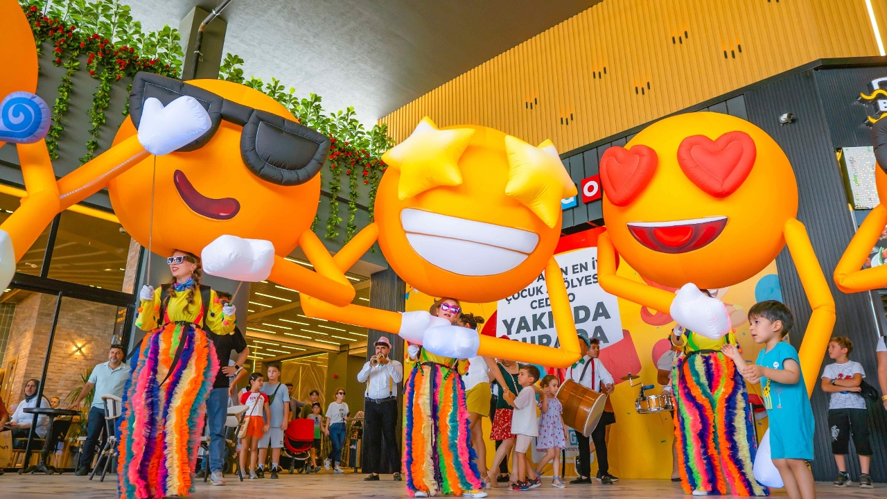 大巡遊續推“文化多點‧幸福多點”預熱演出 善用綜合旅遊休閒企業資源營造盛事氛圍 