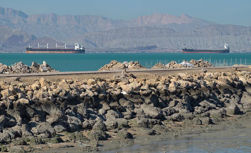 霍爾木茲海峽「過路費」要來了？伊朗法案曝光　下周審議！