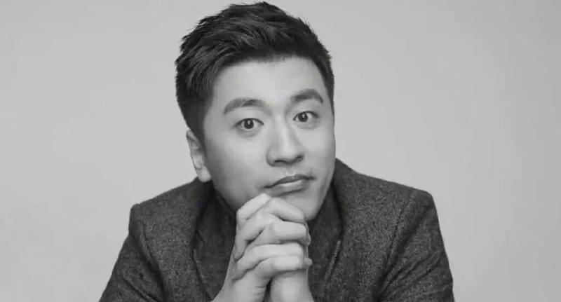 張雪峯女兒發文緬懷爸爸