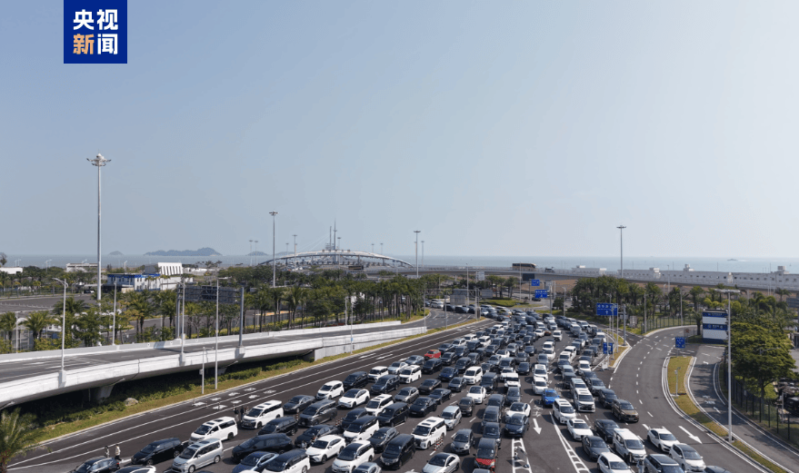 单季度首破100万辆次 “北上”港澳单牌车创历史同期新高 