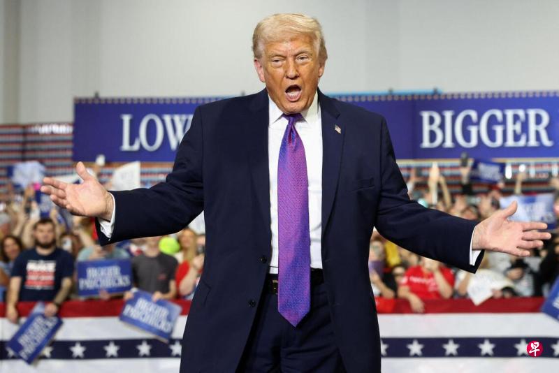 韩咏红：特朗普一步走错脱身难