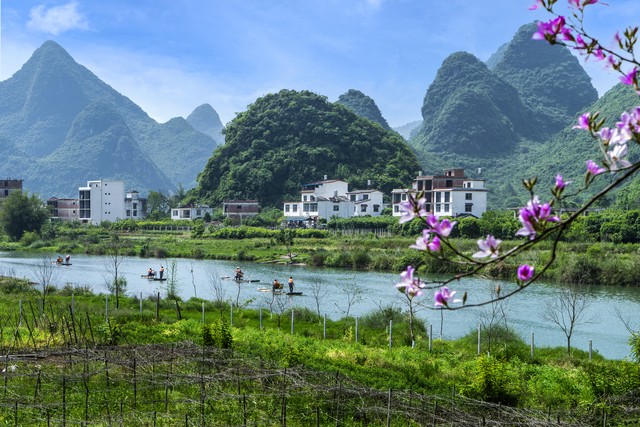 清明最适合去的20个地方大合集，从江南烟雨到塞外杏花，一次看够