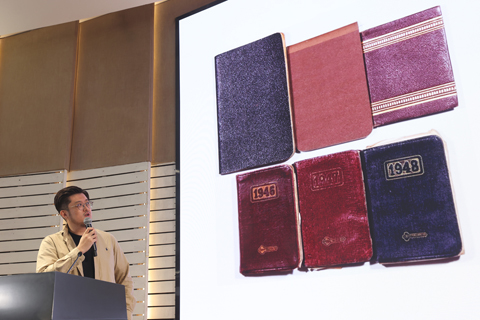 东京审判美国副检察官 萨…